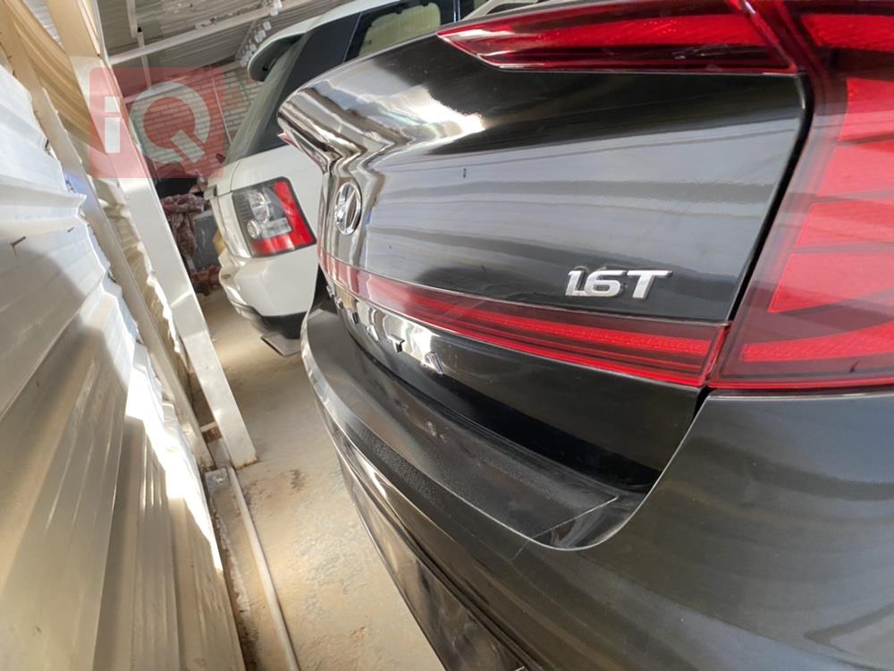 هیوندای سۆناتا